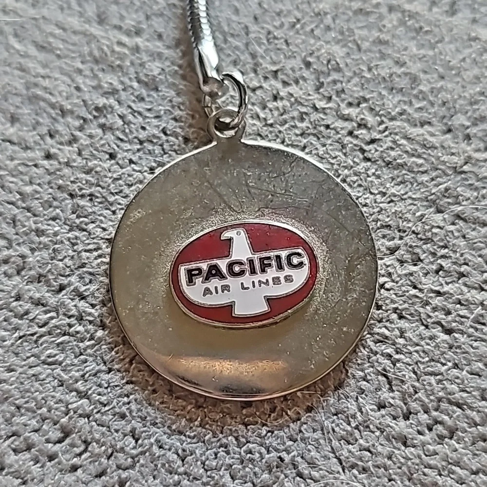 Vintage Pacific Air Lines Keychain 🐈232
